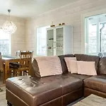 Kiiruna By Interhome Loma-asunnot